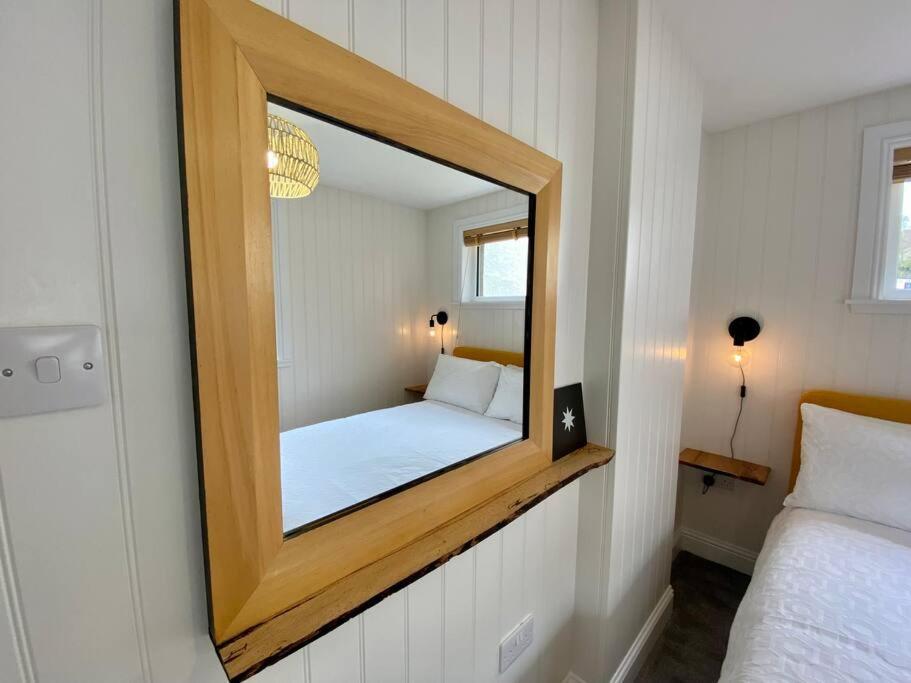 Westbay Seafront Apartment Оубън Екстериор снимка
