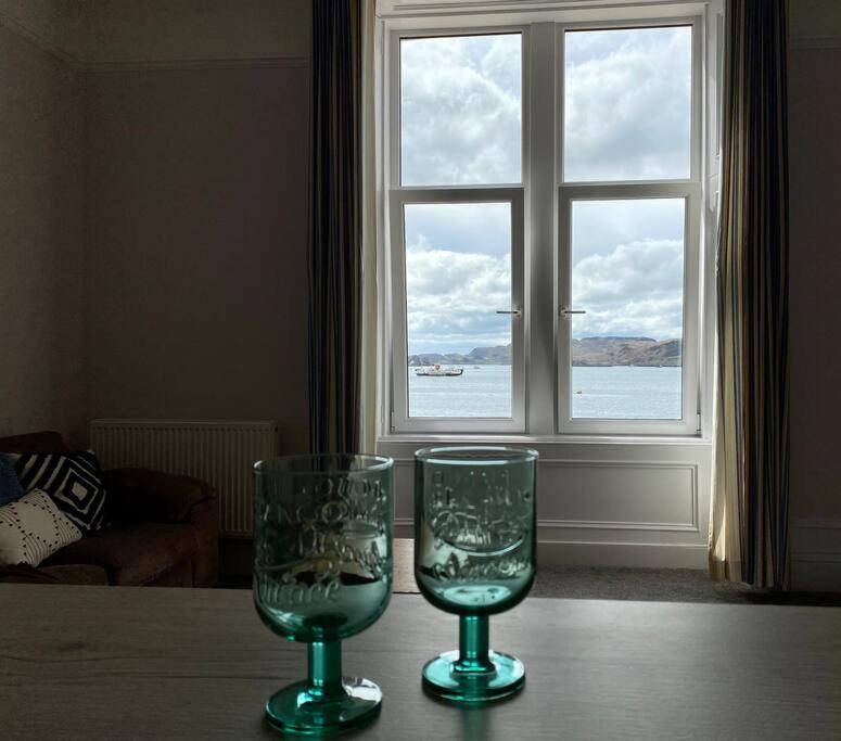 Westbay Seafront Apartment Оубън Екстериор снимка