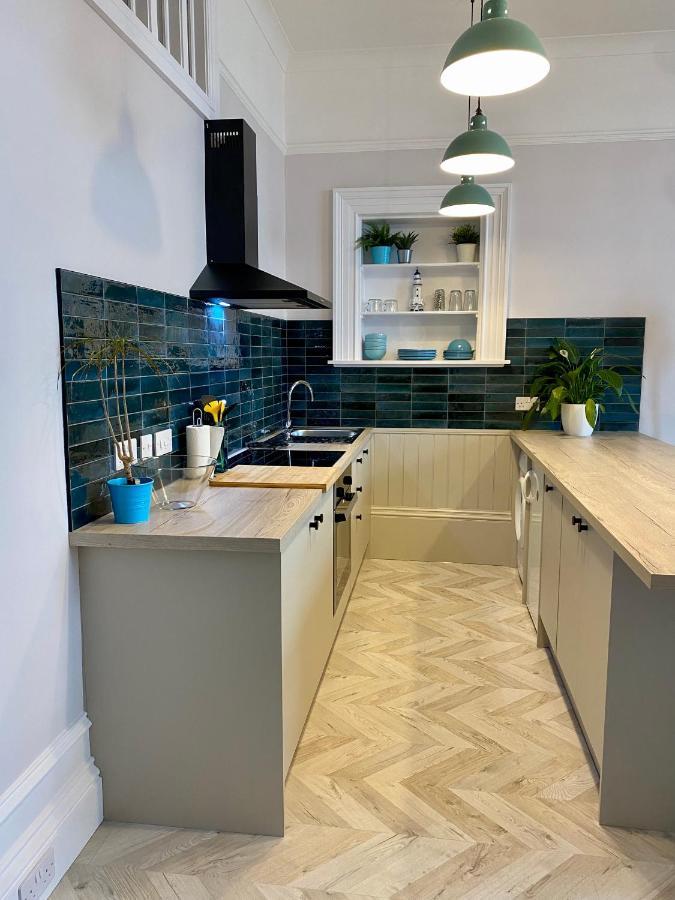 Westbay Seafront Apartment Оубън Екстериор снимка