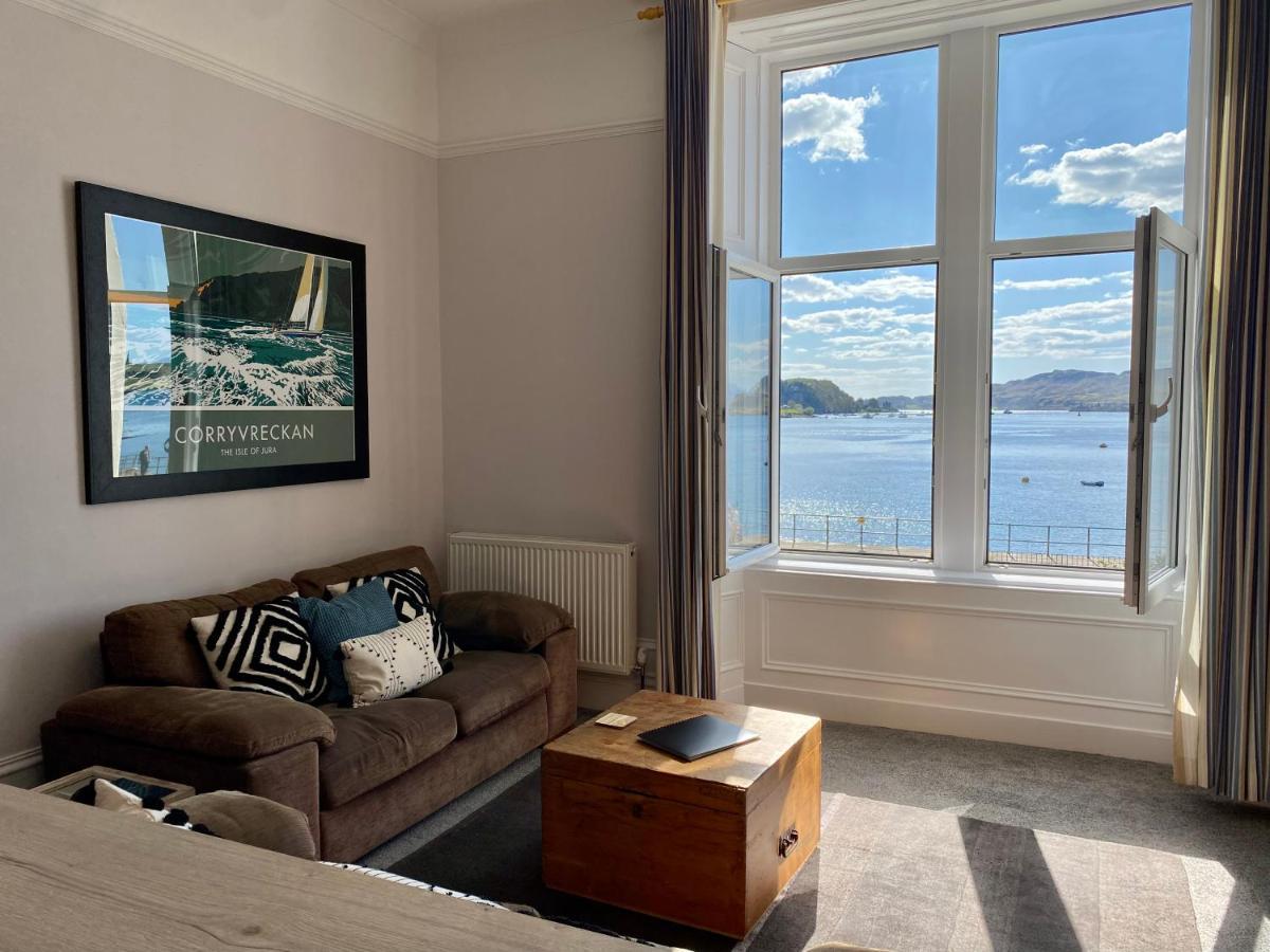Westbay Seafront Apartment Оубън Екстериор снимка